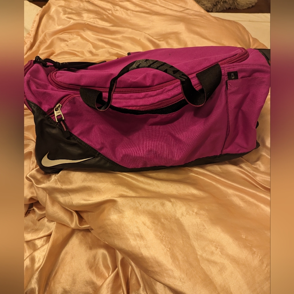 Nike duffle bag